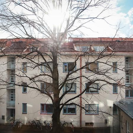 Cozy Studio Next To Bus Station Turku Exterior photo